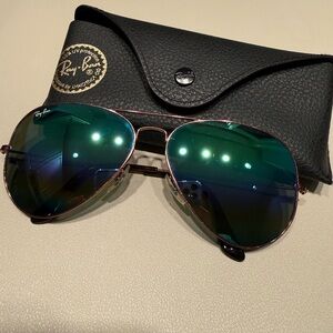 Ray-Ban Aviator Sunglasses